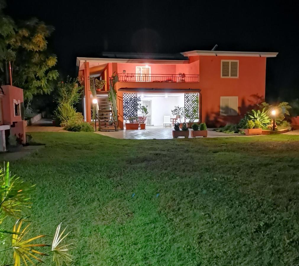Home Garden Синискола Екстериор снимка